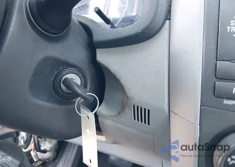 2011 Toyota Corolla Le z USA, uszkodzony, nr VIN 2T1BU4EE8BC608723